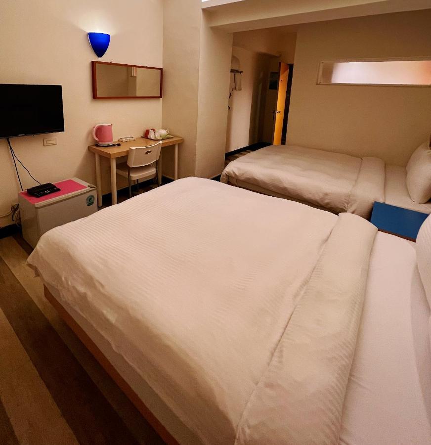 Hwa Hong Hotel Kaohsiung Exteriör bild