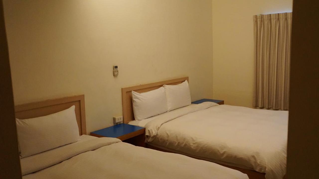Hwa Hong Hotel Kaohsiung Exteriör bild