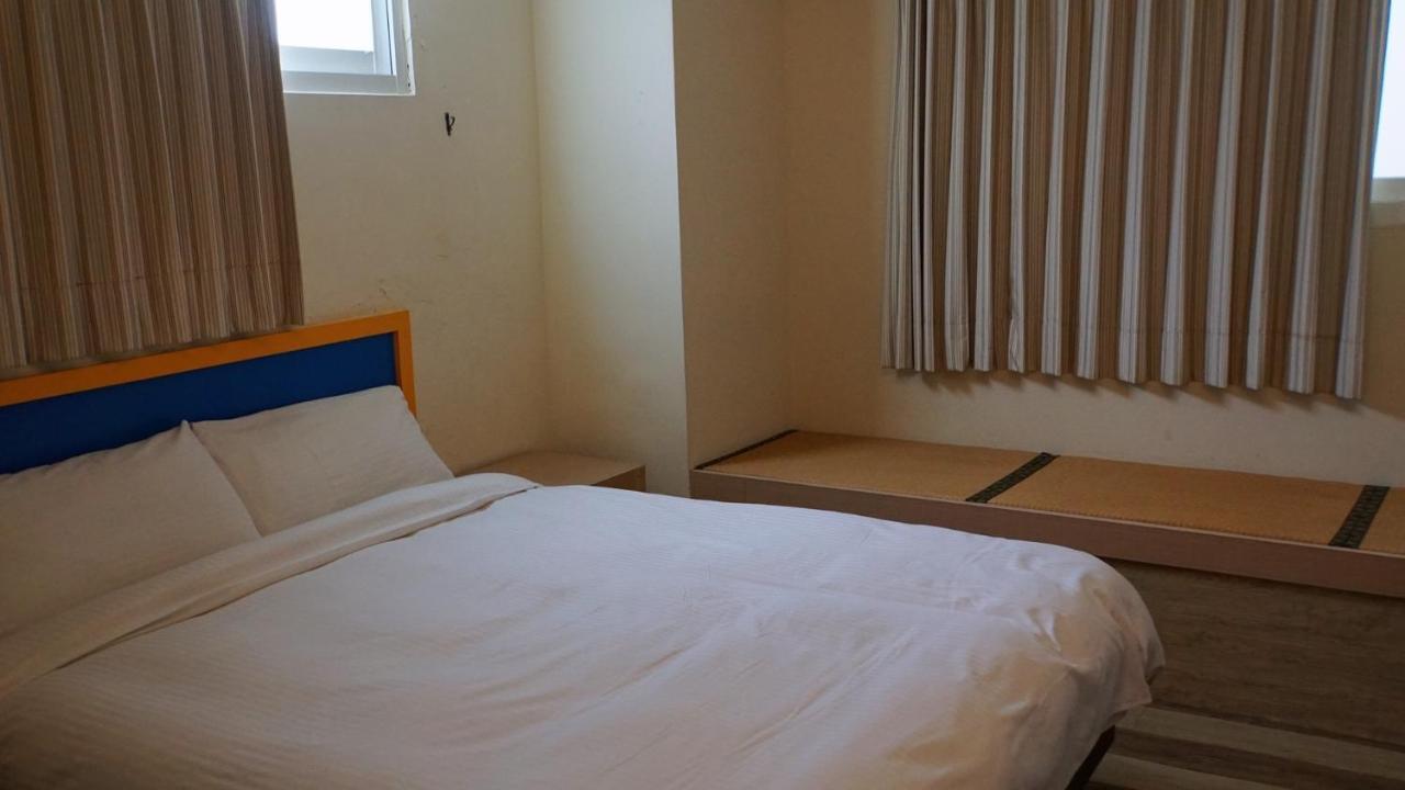 Hwa Hong Hotel Kaohsiung Exteriör bild