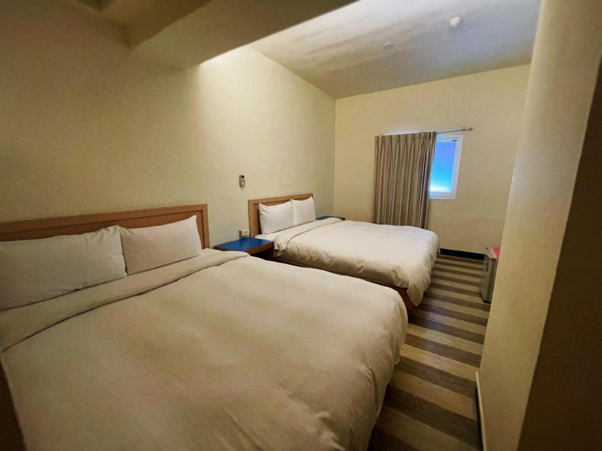 Hwa Hong Hotel Kaohsiung Exteriör bild